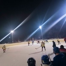 Светильники для хоккейной площадки